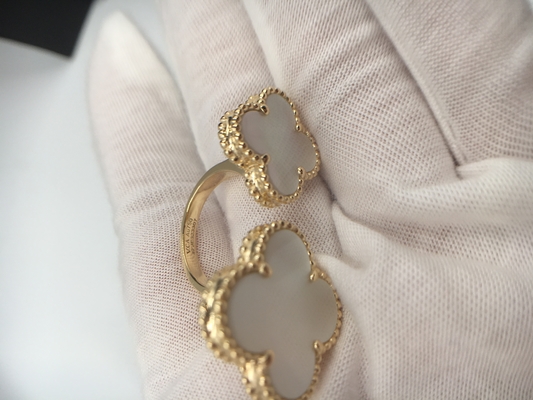 China Van Cleef &amp; Arpels Magic Alhambra Between the Finger ring yellow gold white mother-of-pearl supplier