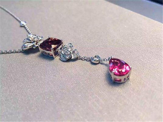 China Luxury jewe factory rose  series necklace gold diamond  18k gold  white gold yellow gold rose gold diamond necklace supplier